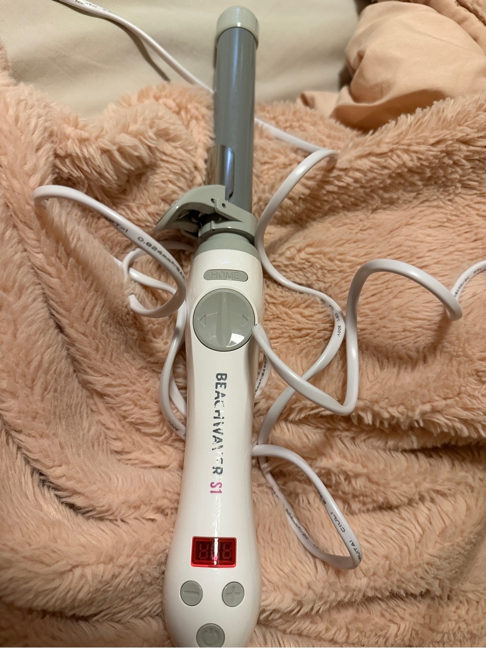 S1 White Ceramic Curling Iron
